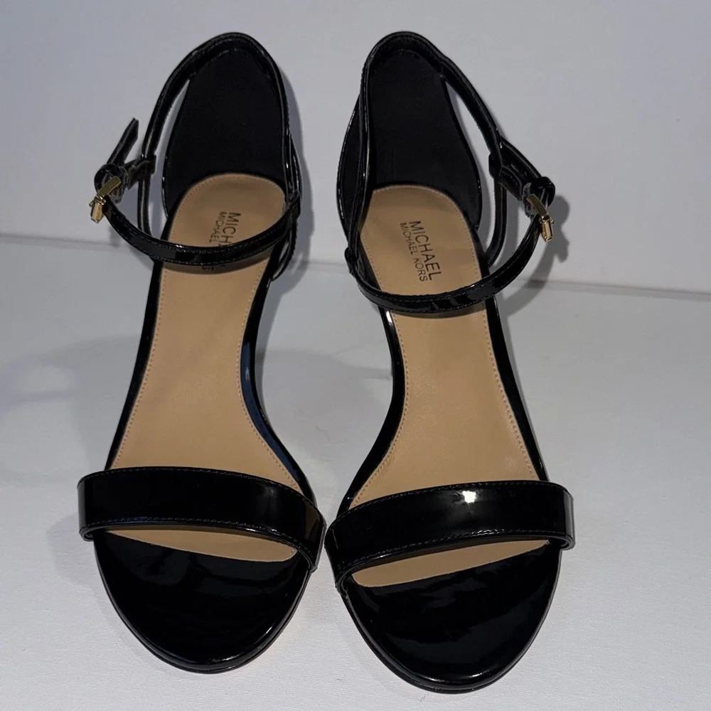 Michael Kors Black Patent Heels size 7 - Picture 10 of 16